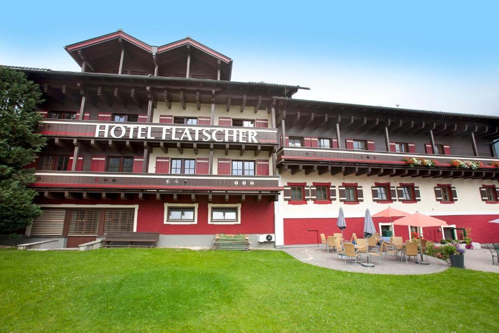 שטוהלפלדן Hotel Flatscher מראה חיצוני תמונה